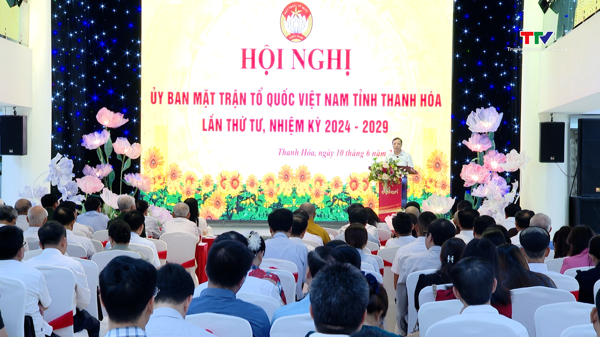 Hội nghị Ủy ban Mặt trận Tổ quốc tỉnh Thanh Hóa lần thứ 4, khóa XV- Ảnh 3.