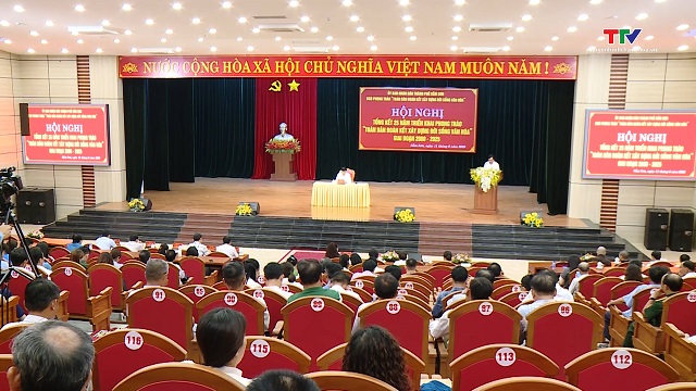 Sầm Sơn tổng kết 25 năm triển khai phong trào "Toàn dân đoàn kết xây dựng đời sống văn hóa"- Ảnh 1. Sầm Sơn tổng kết 25 năm triển khai phong trào "Toàn dân đoàn kết xây dựng đời sống văn hóa"- Ảnh 1.