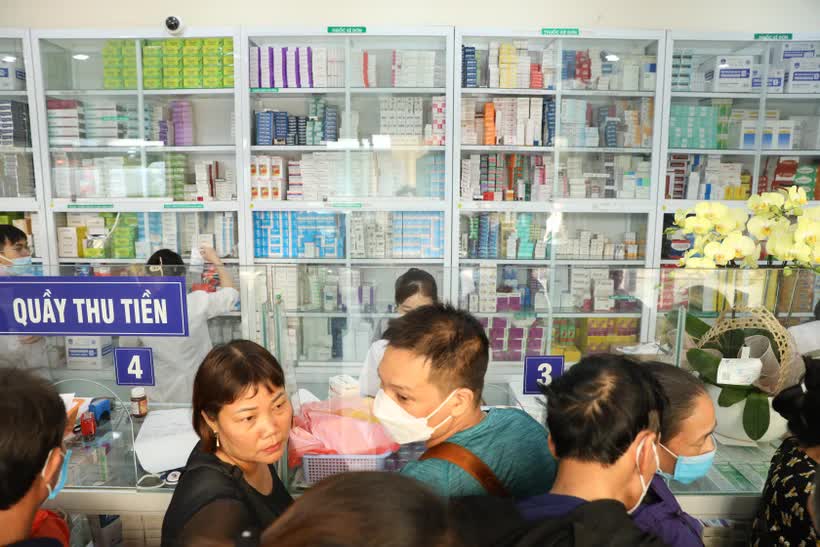 Bộ Y tế bãi bỏ 13 thủ tục hành chính trong lĩnh vực dược phẩm- Ảnh 1. Bộ Y tế bãi bỏ 13 thủ tục hành chính trong lĩnh vực dược phẩm- Ảnh 1.