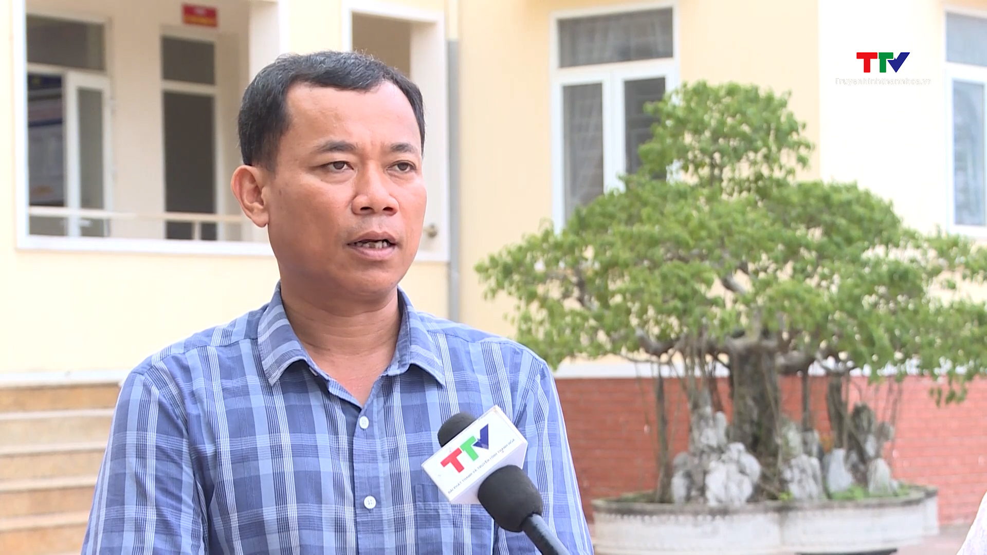 Cần sớm ngăn chặn bến khách ngang sông không phép tại xã Hoằng Yến- Ảnh 3. Cần sớm ngăn chặn bến khách ngang sông không phép tại xã Hoằng Yến- Ảnh 3.