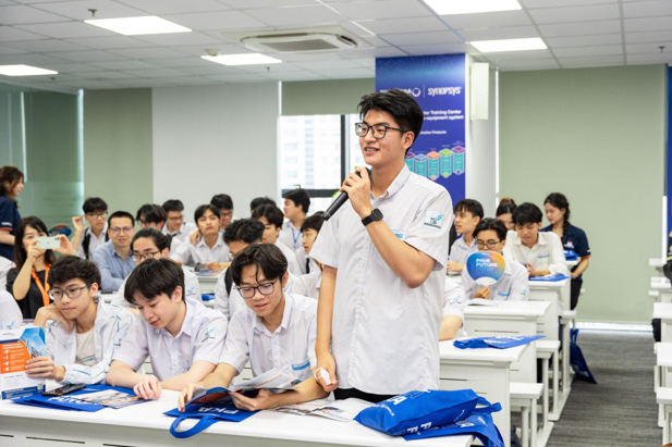 Nộp hồ sơ vào Phenikaa – Chớp ngay cơ hội học bổng "khủng" và ngành học HOT- Ảnh 2. Nộp hồ sơ vào Phenikaa – Chớp ngay cơ hội học bổng "khủng" và ngành học HOT- Ảnh 2.