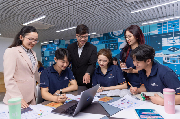Nộp hồ sơ vào Phenikaa – Chớp ngay cơ hội học bổng "khủng" và ngành học HOT- Ảnh 4. Nộp hồ sơ vào Phenikaa – Chớp ngay cơ hội học bổng "khủng" và ngành học HOT- Ảnh 4.