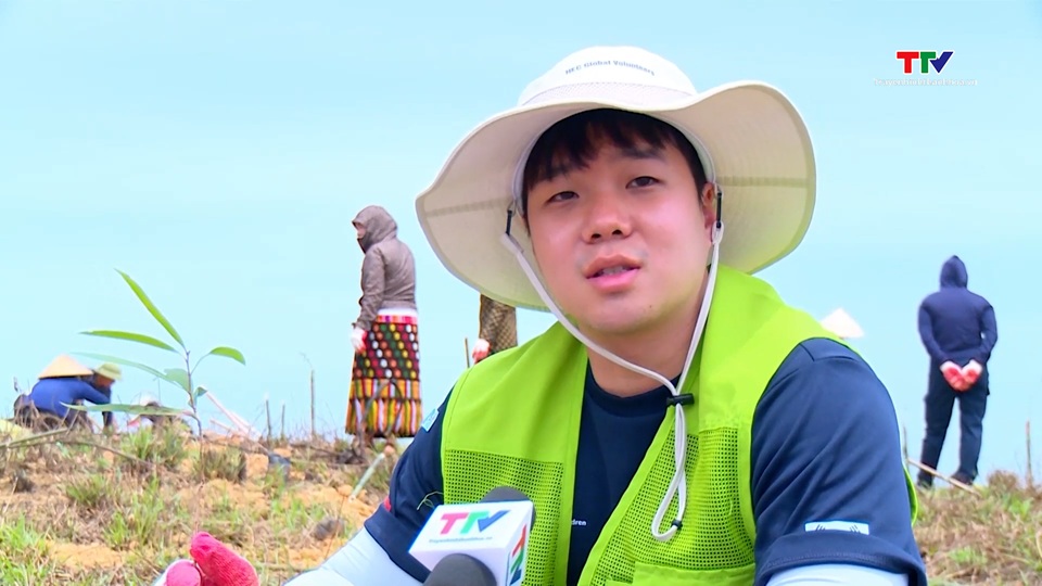 Phấn đấu phủ xanh 200 ha đất bán ngập nước tại Vườn quốc gia Bến En- Ảnh 2. Phấn đấu phủ xanh 200 ha đất bán ngập nước tại Vườn quốc gia Bến En- Ảnh 2.