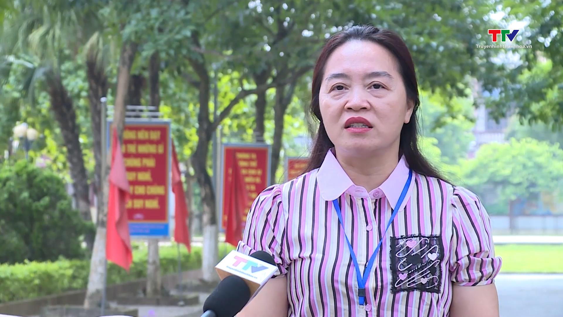 Thanh Hóa: Ngày đầu tiên Kỳ thi tuyển sinh vào lớp 10 THPT diễn ra an toàn
- Ảnh 2. Thanh Hóa: Ngày đầu tiên Kỳ thi tuyển sinh vào lớp 10 THPT diễn ra an toàn
- Ảnh 2.