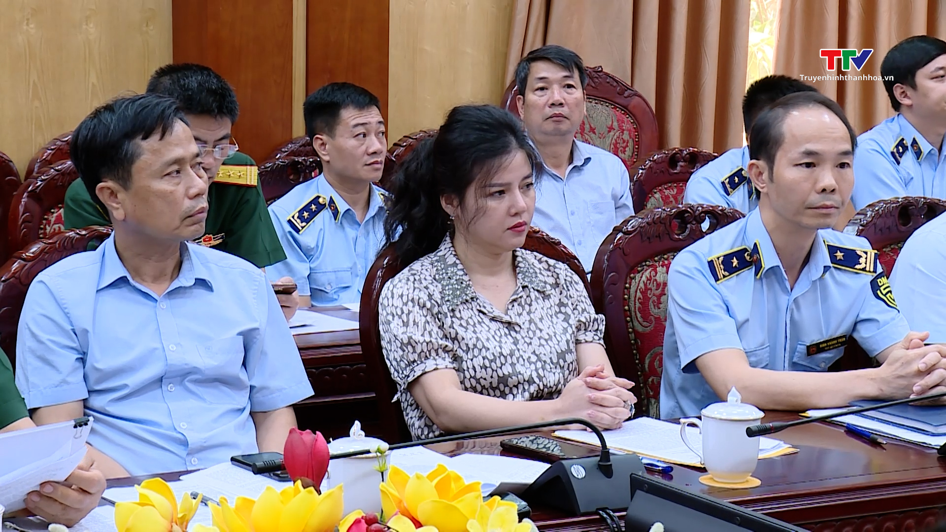 Quyết liệt đấu tranh chống buôn lậu, gian lận thương mại, hàng giả- Ảnh 4. Quyết liệt đấu tranh chống buôn lậu, gian lận thương mại, hàng giả- Ảnh 4.