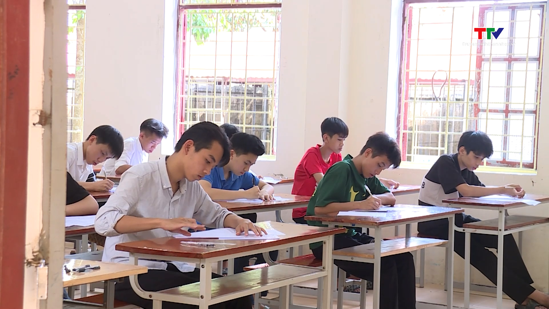 Thanh Hóa hoàn thành kỳ thi tuyển sinh vào lớp 10 THPT năm học 2025 – 2026 an toàn, nghiêm túc- Ảnh 1. Thanh Hóa hoàn thành kỳ thi tuyển sinh vào lớp 10 THPT năm học 2025 – 2026 an toàn, nghiêm túc- Ảnh 1.