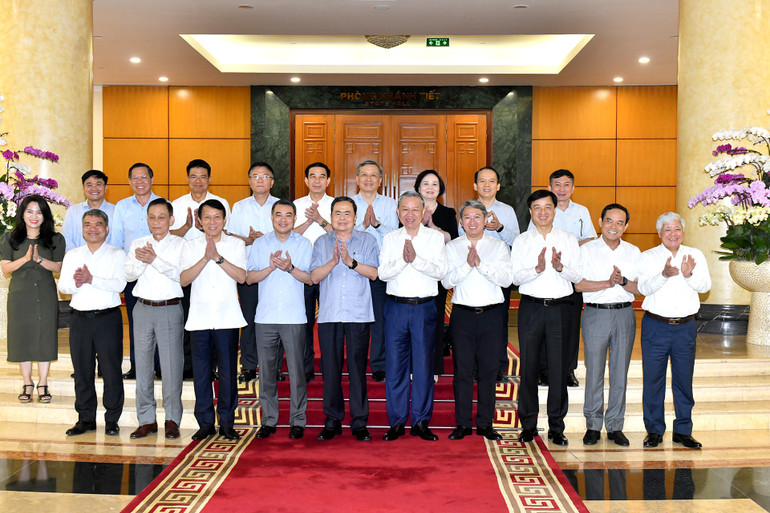 Phiên họp thứ nhất của Ban Chỉ đạo Trung ương về hoàn thiện thể chế, pháp luật- Ảnh 4. Phiên họp thứ nhất của Ban Chỉ đạo Trung ương về hoàn thiện thể chế, pháp luật- Ảnh 4.