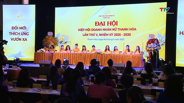 Đại hội Hiệp hội Doanh nhân nữ Thanh Hóa lần thứ V, nhiệm kỳ 2025 - 2030- Ảnh 2. Đại hội Hiệp hội Doanh nhân nữ Thanh Hóa lần thứ V, nhiệm kỳ 2025 - 2030- Ảnh 2.