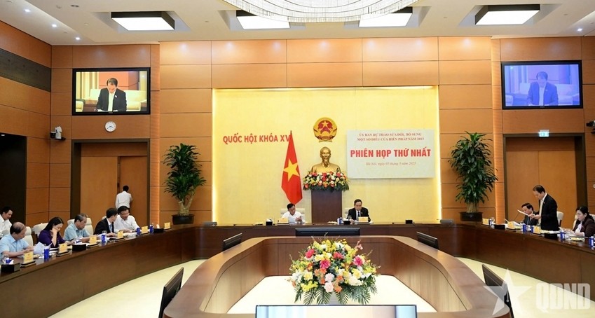 Hơn 280 triệu lượt ý kiến góp ý sửa đổi, bổ sung Hiến pháp năm 2013- Ảnh 1.