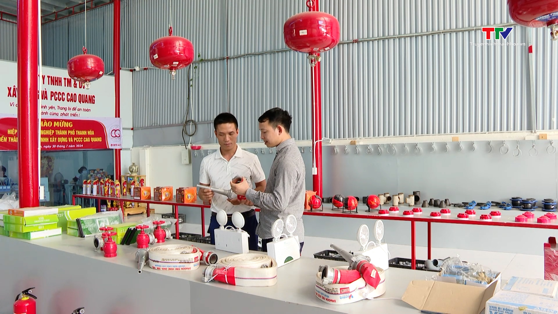 Tiếp sức cho kinh tế tư nhân phát triển- Ảnh 2. Tiếp sức cho kinh tế tư nhân phát triển- Ảnh 2.