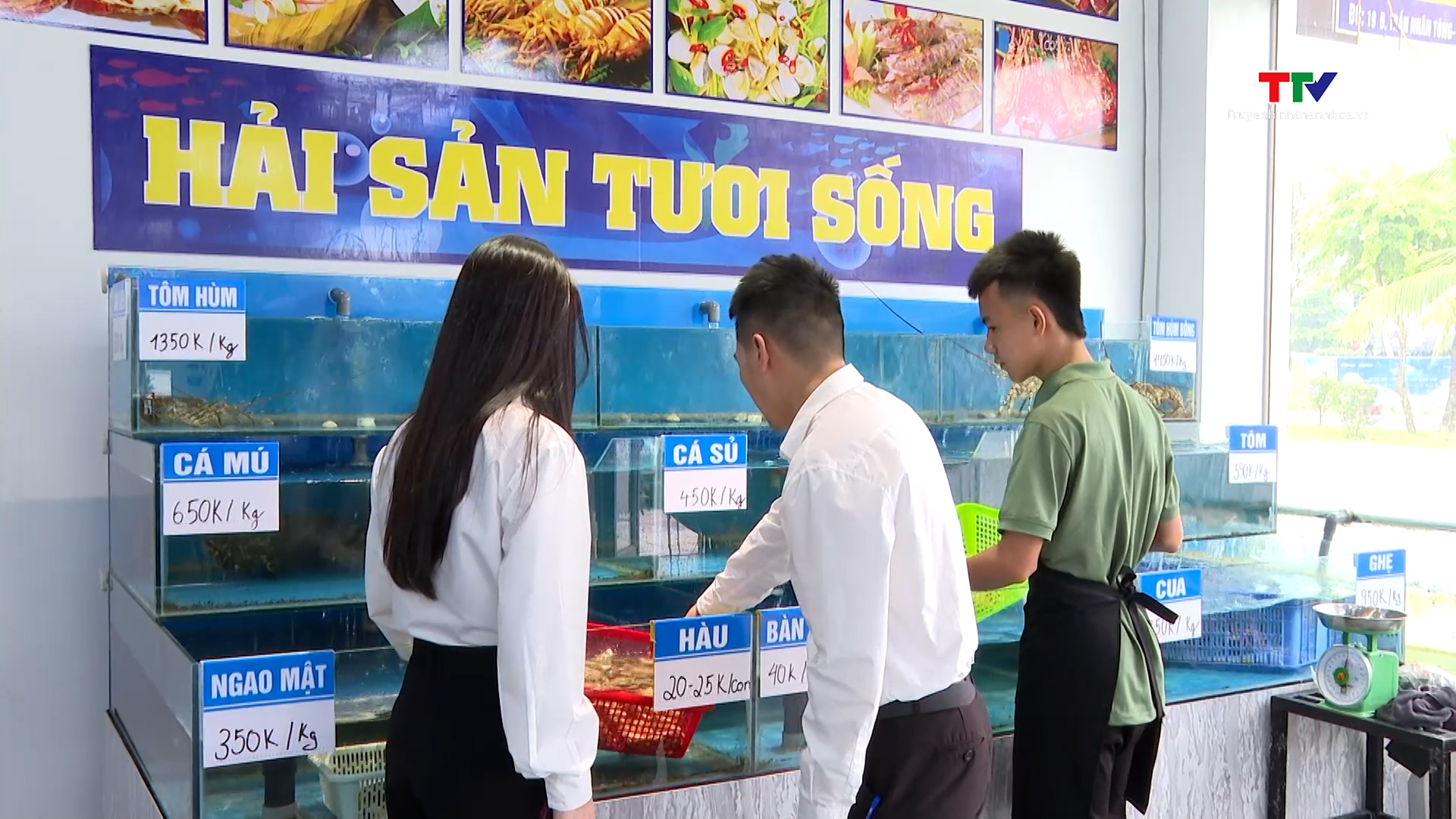 Tiếp sức cho kinh tế tư nhân phát triển- Ảnh 1. Tiếp sức cho kinh tế tư nhân phát triển- Ảnh 1.
