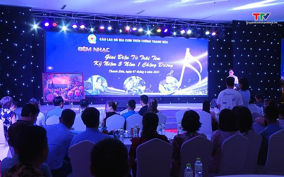 Đêm nhạc từ thiện “Người ươm mầm xanh” - Ảnh 1.