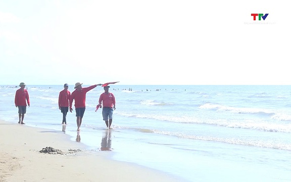 Những người hùng thầm lặng tại bãi biển Sầm Sơn