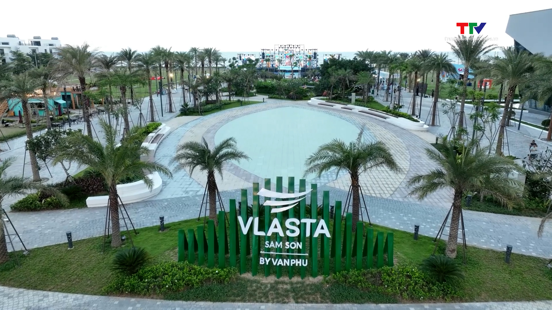 Vlasta - Sầm Sơn, khuấy động mùa hè Sầm Sơn- Ảnh 3. Vlasta - Sầm Sơn, khuấy động mùa hè Sầm Sơn- Ảnh 3.