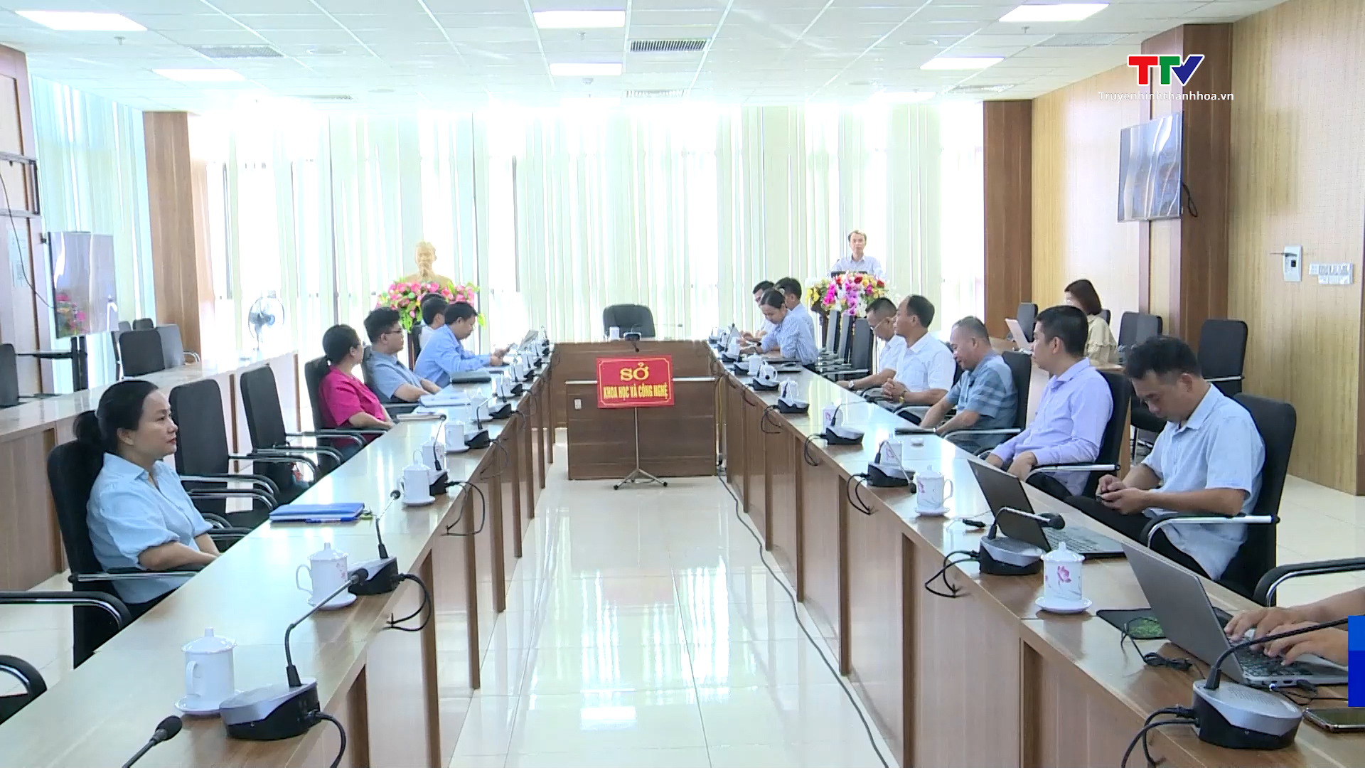 Tập huấn vận hành hạ tầng công nghệ thông tin phục vụ hoạt động chính quyền 2 cấp
- Ảnh 1. Tập huấn vận hành hạ tầng công nghệ thông tin phục vụ hoạt động chính quyền 2 cấp
- Ảnh 1.