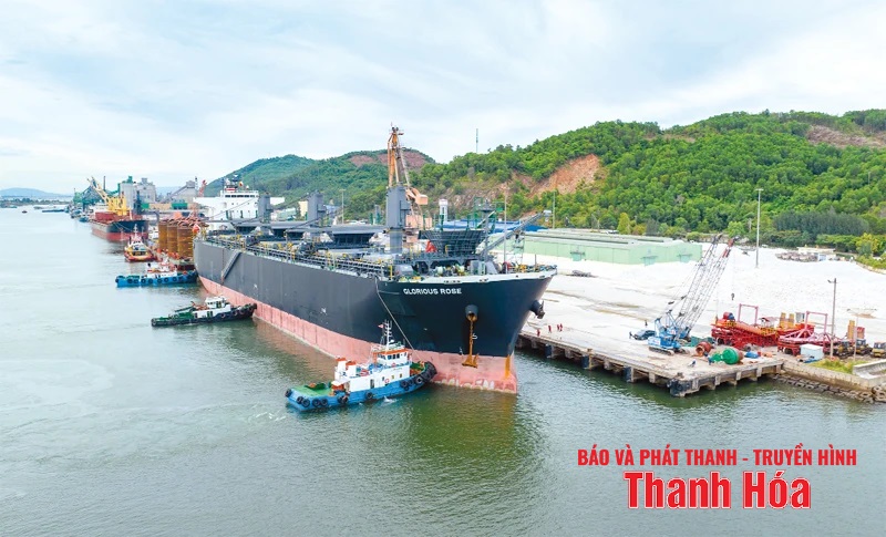 Khát vọng vươn lên, đồng hành cùng dân tộc- Ảnh 3. Khát vọng vươn lên, đồng hành cùng dân tộc- Ảnh 3.