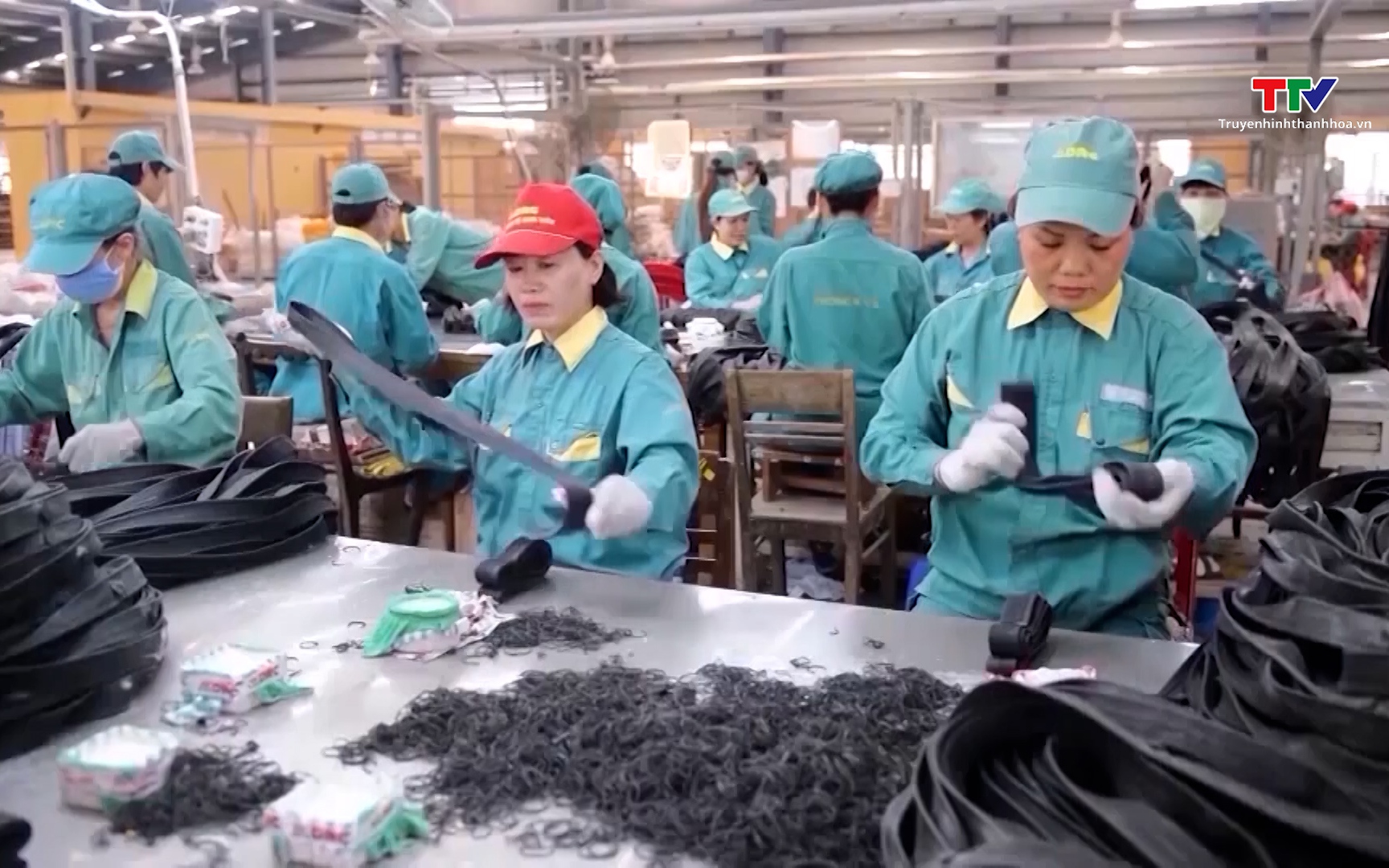 Cú hích phát triển công nghiệp hỗ trợ
