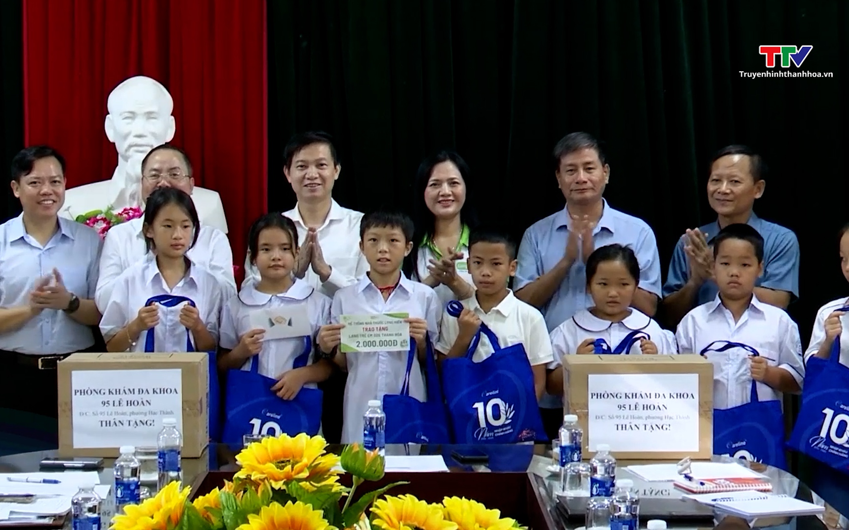 Sở Y tế Thanh Hoá tặng quà Làng trẻ em SOS, Trung tâm Bảo trợ xã hội