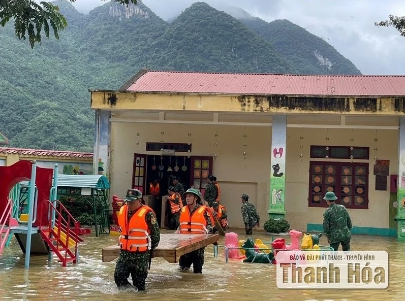Thanh Hóa cho học sinh nghỉ học ngày 29/9 để bảo đảm an toàn khi bão số 10 đổ bộ- Ảnh 1.