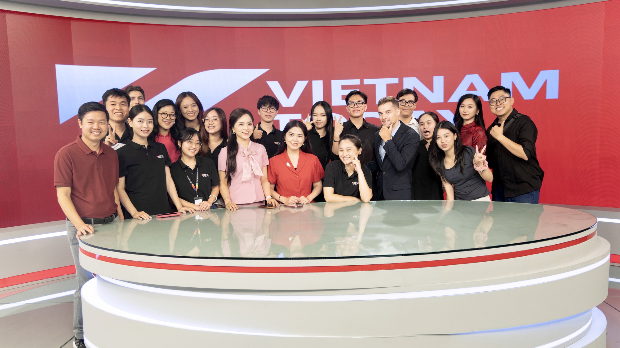 Kênh Truyền hình Đối ngoại - Vietnam Today: Dấu mốc trong chiến lược truyền thông quốc gia- Ảnh 5. Kênh Truyền hình Đối ngoại - Vietnam Today: Dấu mốc trong chiến lược truyền thông quốc gia- Ảnh 5.