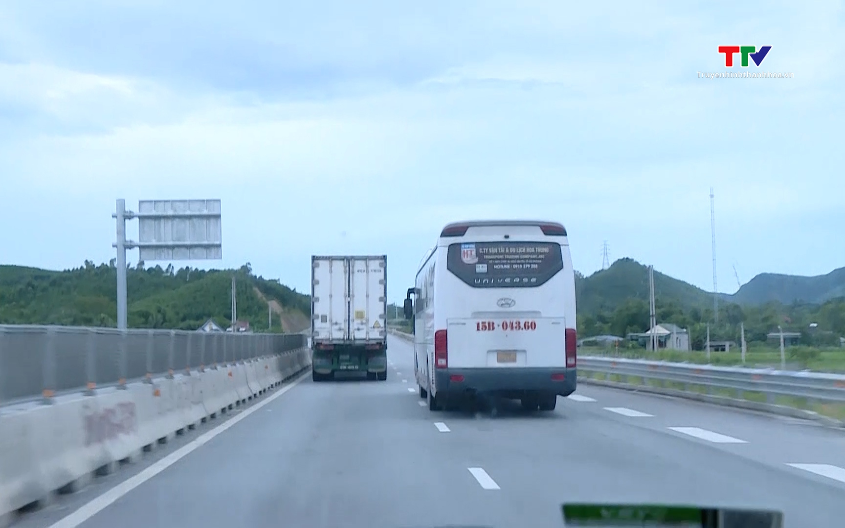 Rà soát đầu tư nâng cấp các cao tốc trọng điểm- Ảnh 1. Khẩn trương đề xuất phương án hoàn thiện các tuyến cao tốc đầu tư phân kỳ