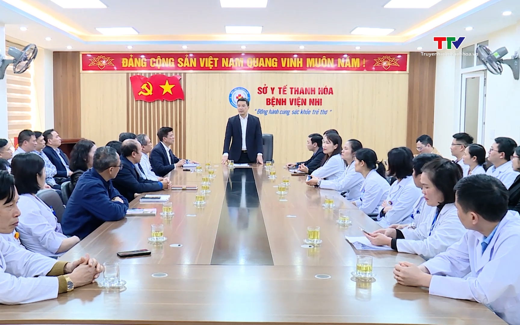 Đổi mới phương thức quản trị, n&acirc;ng cao chất lượng chăm s&oacute;c sức khỏe trẻ em 
