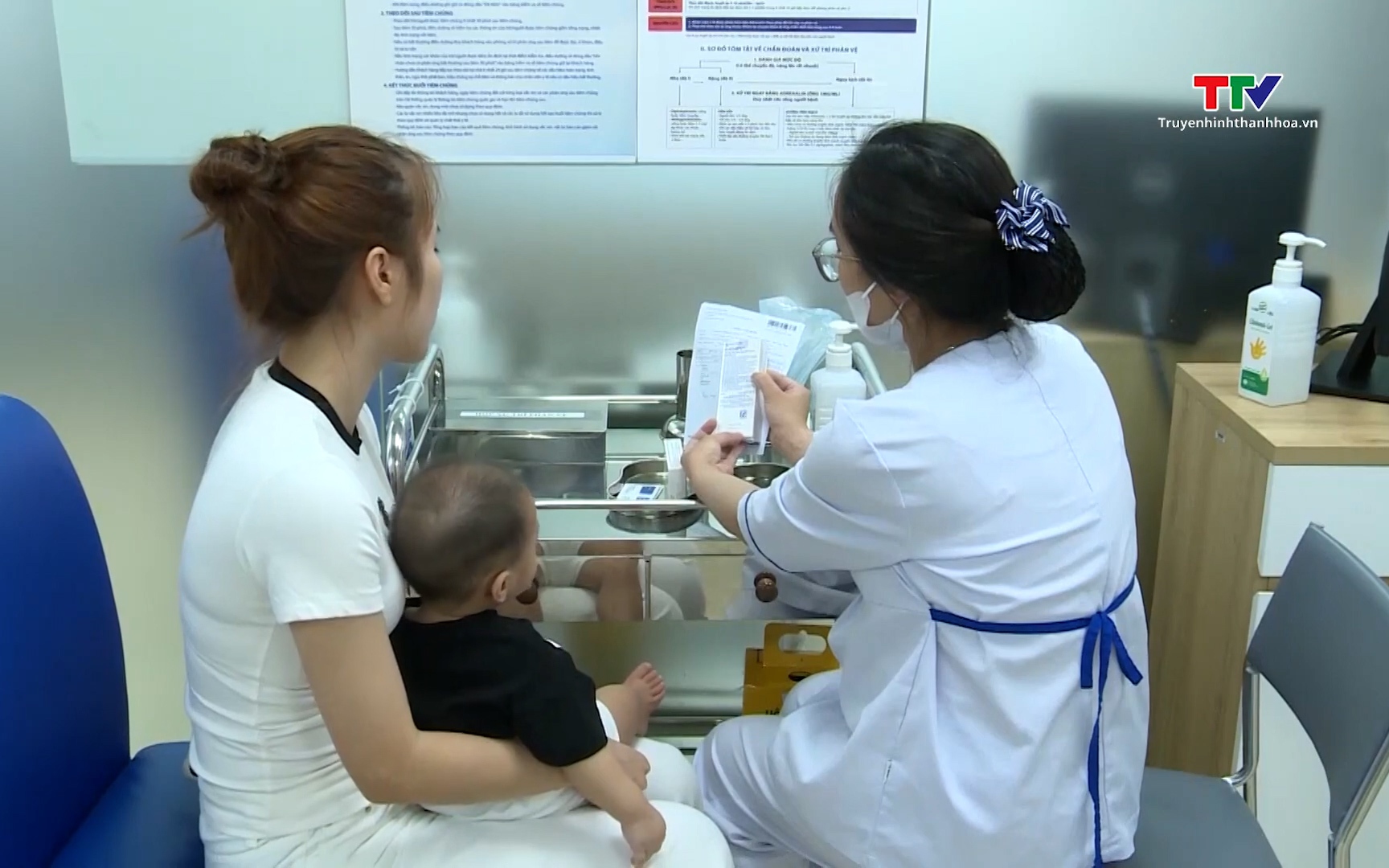 Đưa vaccine phế cầu v&agrave;o ti&ecirc;m chủng miễn ph&iacute; từ đầu năm 2026