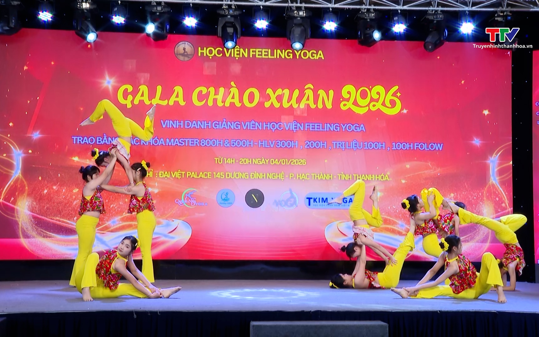 Li&ecirc;n đo&agrave;n Yoga Thanh Ho&aacute; kỷ niệm 2 năm th&agrave;nh lập 