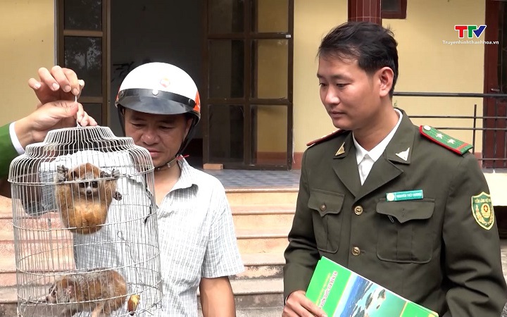 Hướng đến mục tiêu xóa bỏ nạn săn bắn, buôn bán, sử dụng động vật hoang dã trái phép- Ảnh 1. Tăng cường kiểm soát vi phạm pháp luật liên quan đến động vật hoang dã