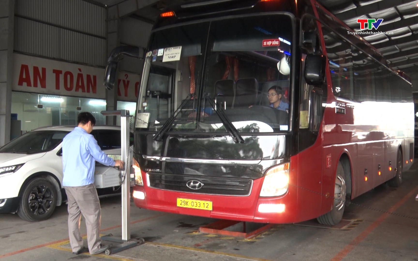 Từ 1/3 thực hiện cấp chứng nhận đăng kiểm điện tử cho &ocirc; t&ocirc;