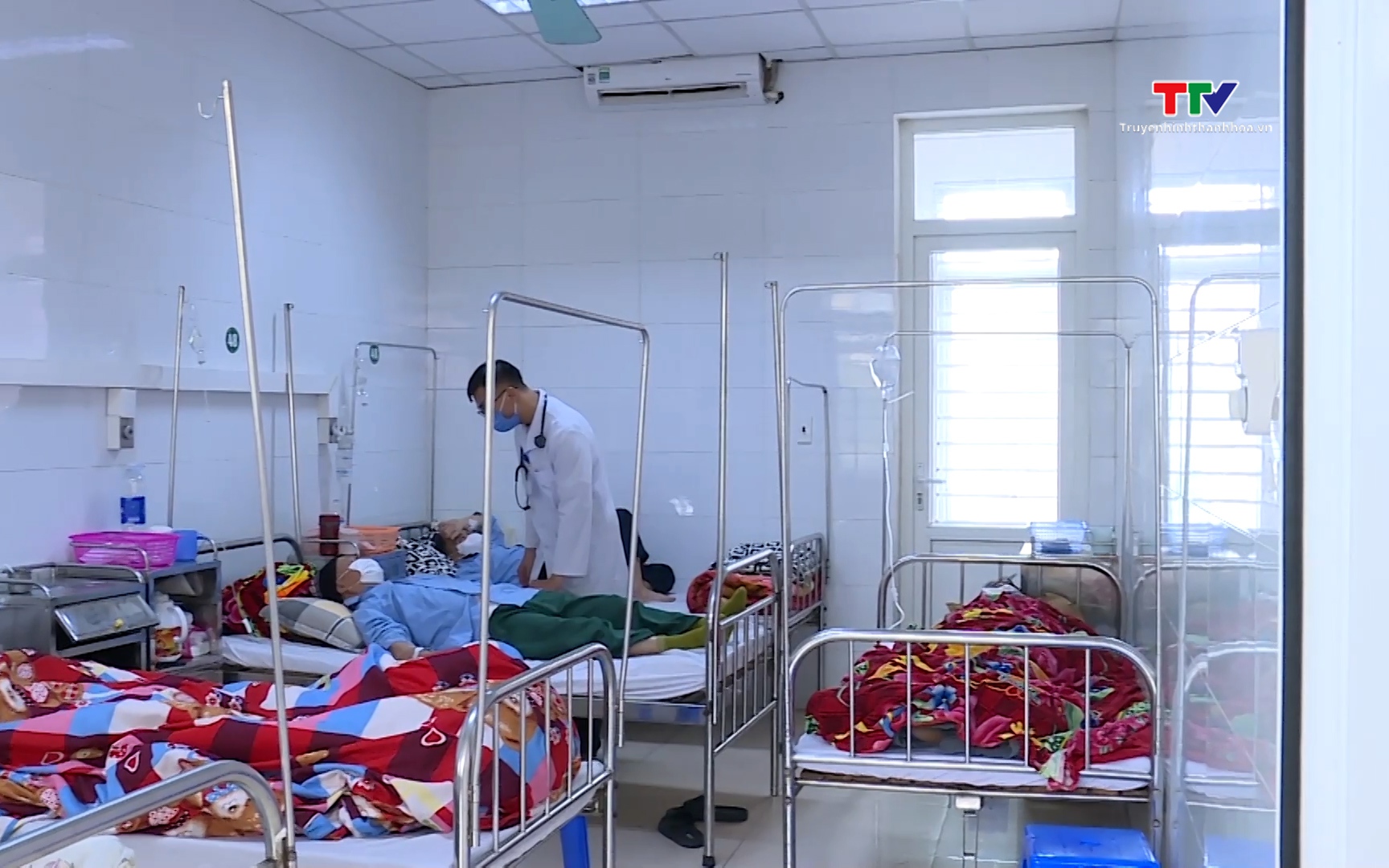 C&aacute;c bệnh viện chủ động ứng ph&oacute; với dịch bệnh do virrus Nipah