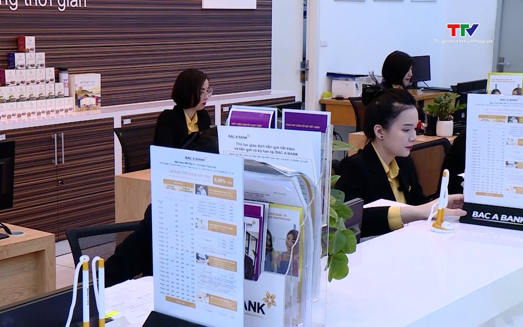 Lãi suất cho vay mua nhà đất tăng vọt - Ảnh 1. Lãi suất cho vay mua nhà tăng lên gần 14%/năm