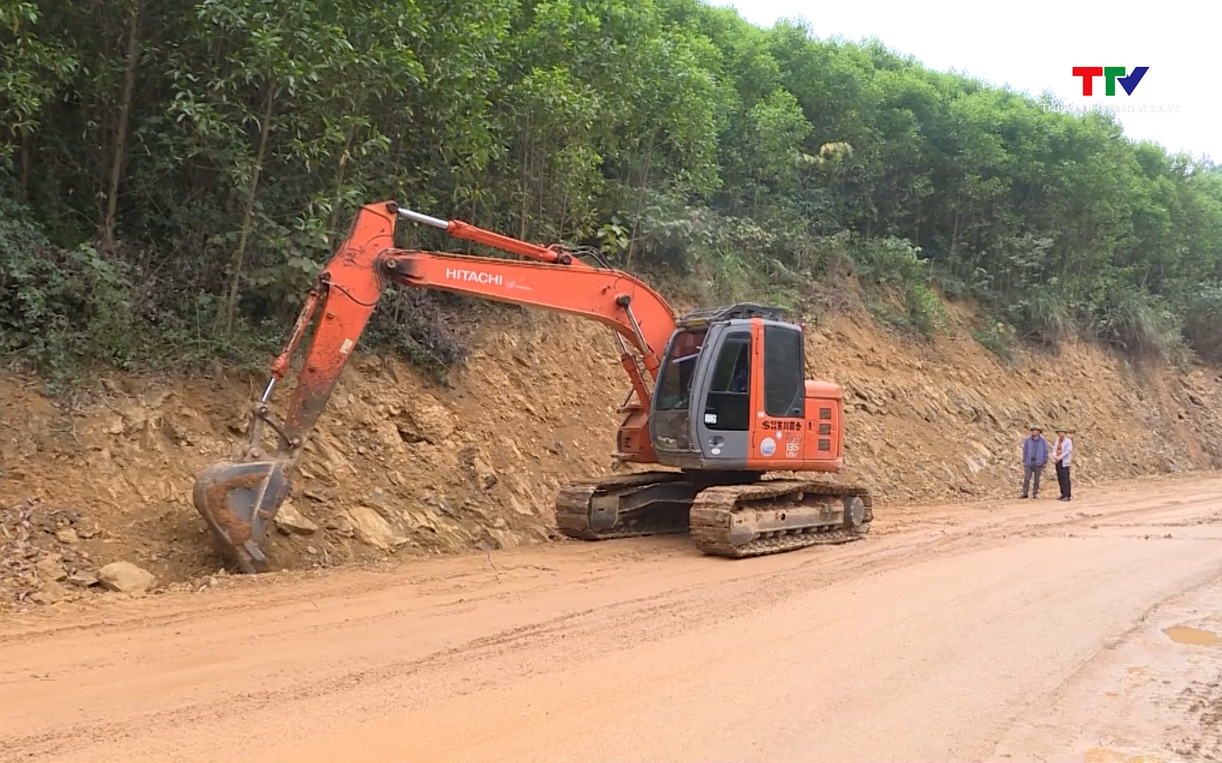 Ho&agrave;n th&agrave;nh sửa chữa c&aacute;c tuyến giao th&ocirc;ng trước Tết 
