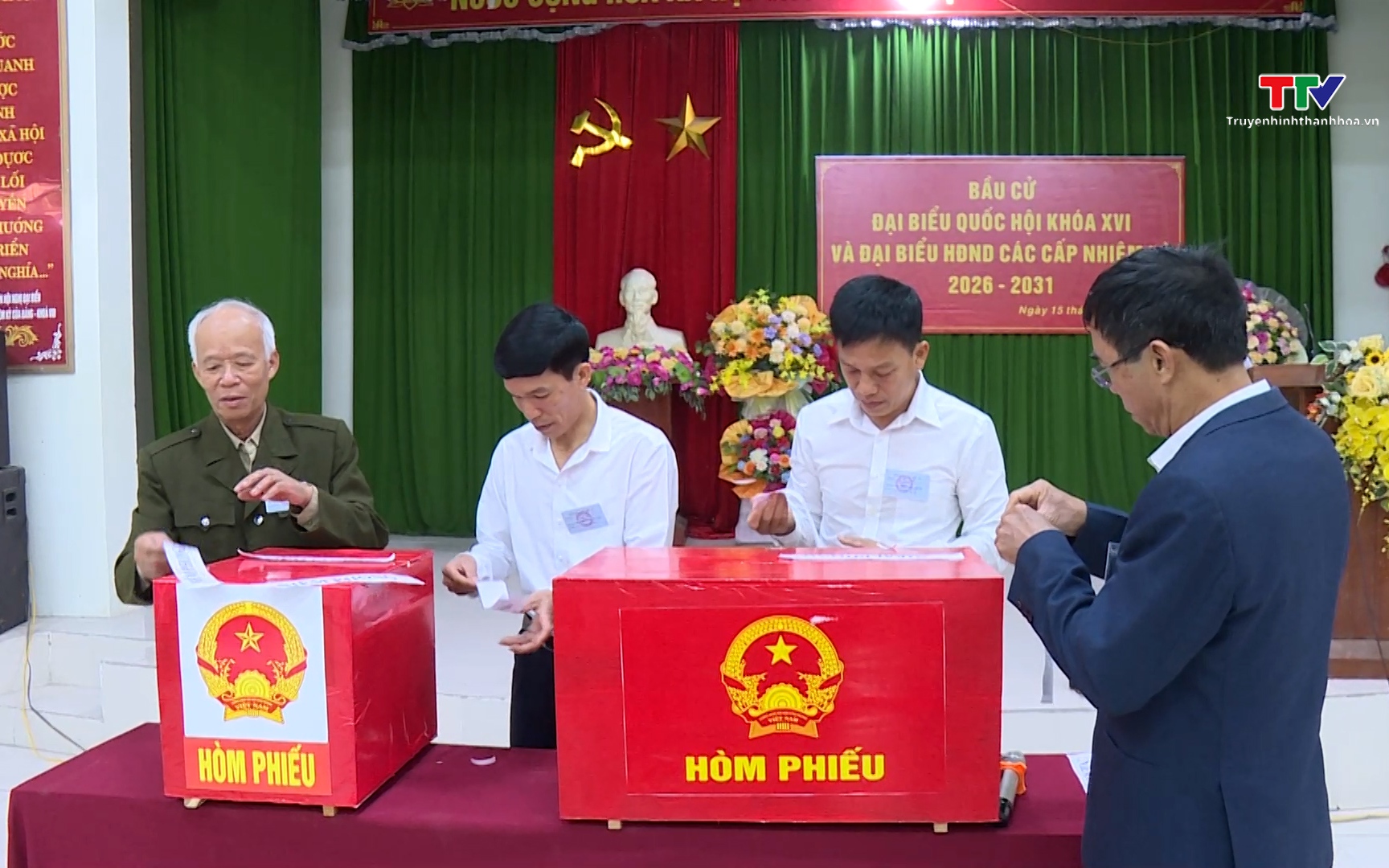 X&atilde; Lưu Vệ diễn tập quy tr&igrave;nh bầu cử tại khu vực bỏ phiếu th&ocirc;n T&acirc;n Hưng  