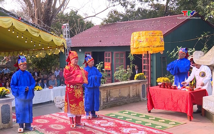 Rộn r&agrave;ng lễ khai ấn Đền thờ Th&aacute;i &uacute;y L&yacute; Thường Kiệt, x&atilde; H&agrave; Trung