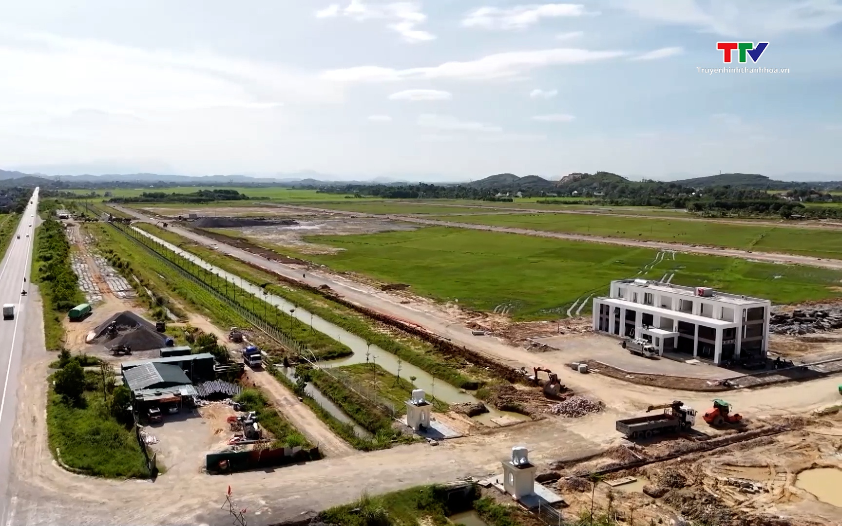 X&acirc;y dựng N&ocirc;ng th&ocirc;n mới theo hướng hiện đại, gi&agrave;u đẹp, bản sắc, bền vững