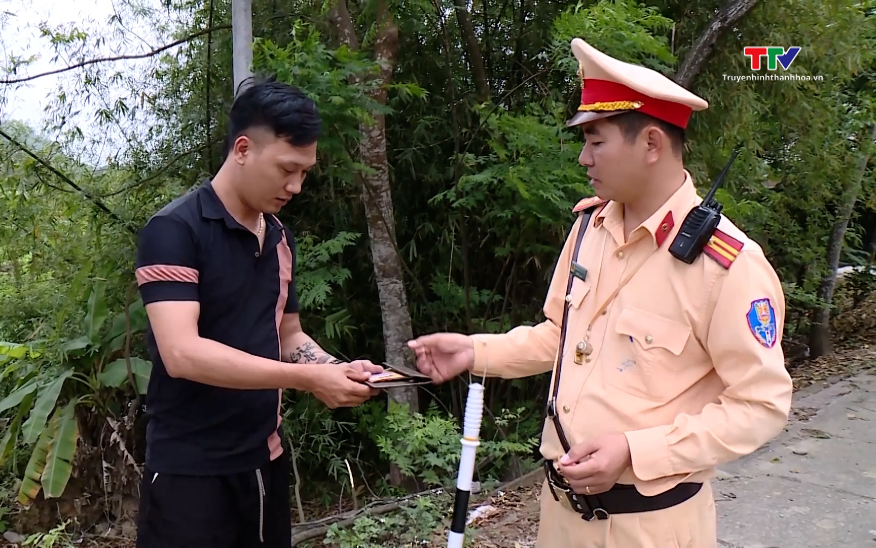 Tăng cường xử l&yacute; vi phạm tốc độ, bảo đảm an to&agrave;n giao th&ocirc;ng