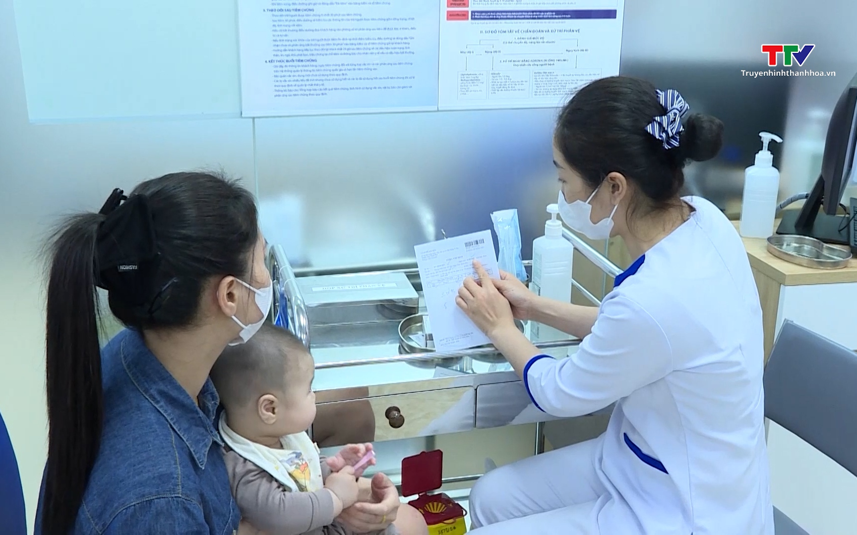 Chủ động ti&ecirc;m vaccine ph&ograve;ng bệnh vi&ecirc;m m&agrave;ng n&atilde;o m&ocirc; cầu từ cộng đồng