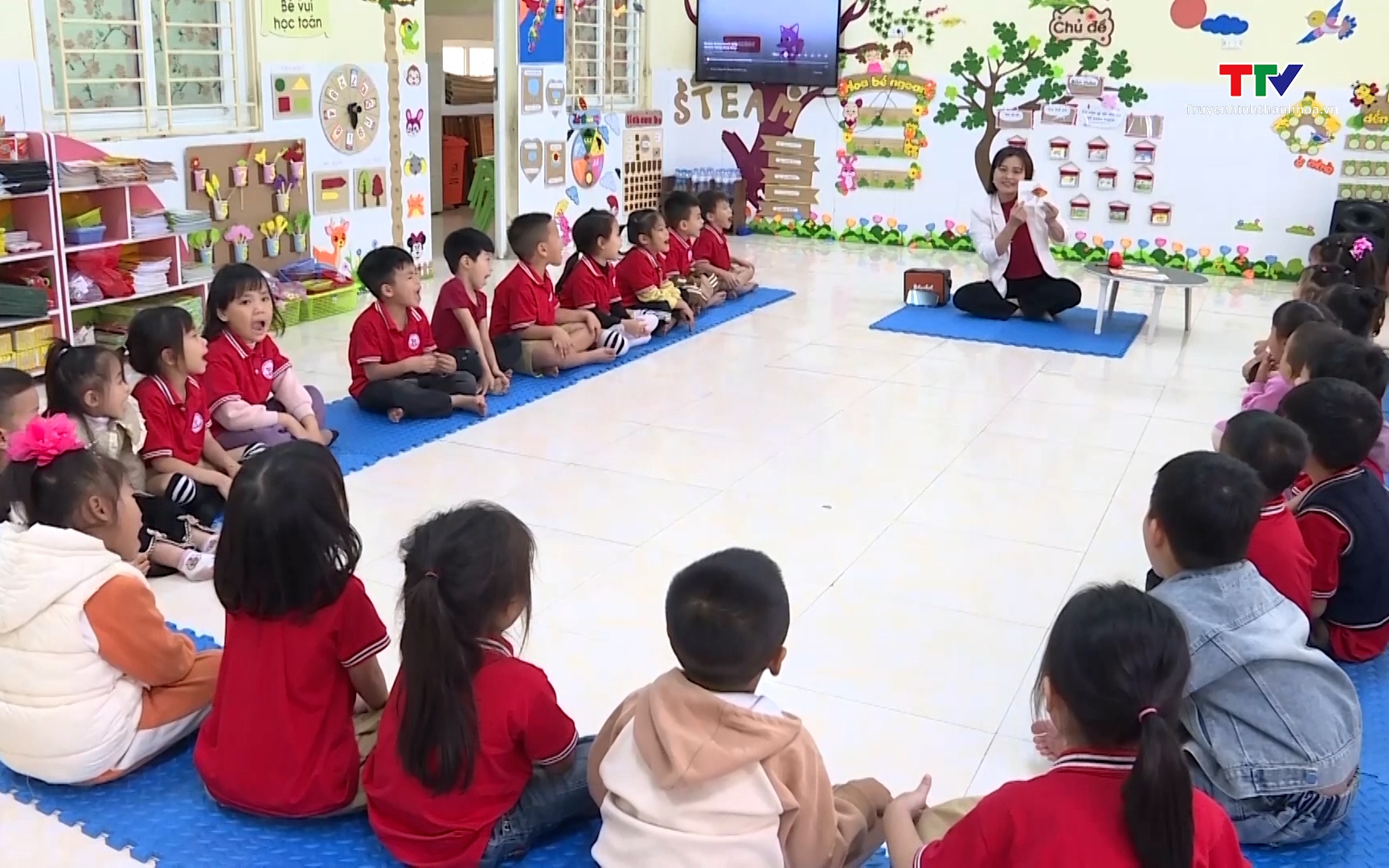 Quy định của Bộ Gi&aacute;o dục v&agrave; Đ&agrave;o tạo về chế độ l&agrave;m việc đối với gi&aacute;o vi&ecirc;n mầm non