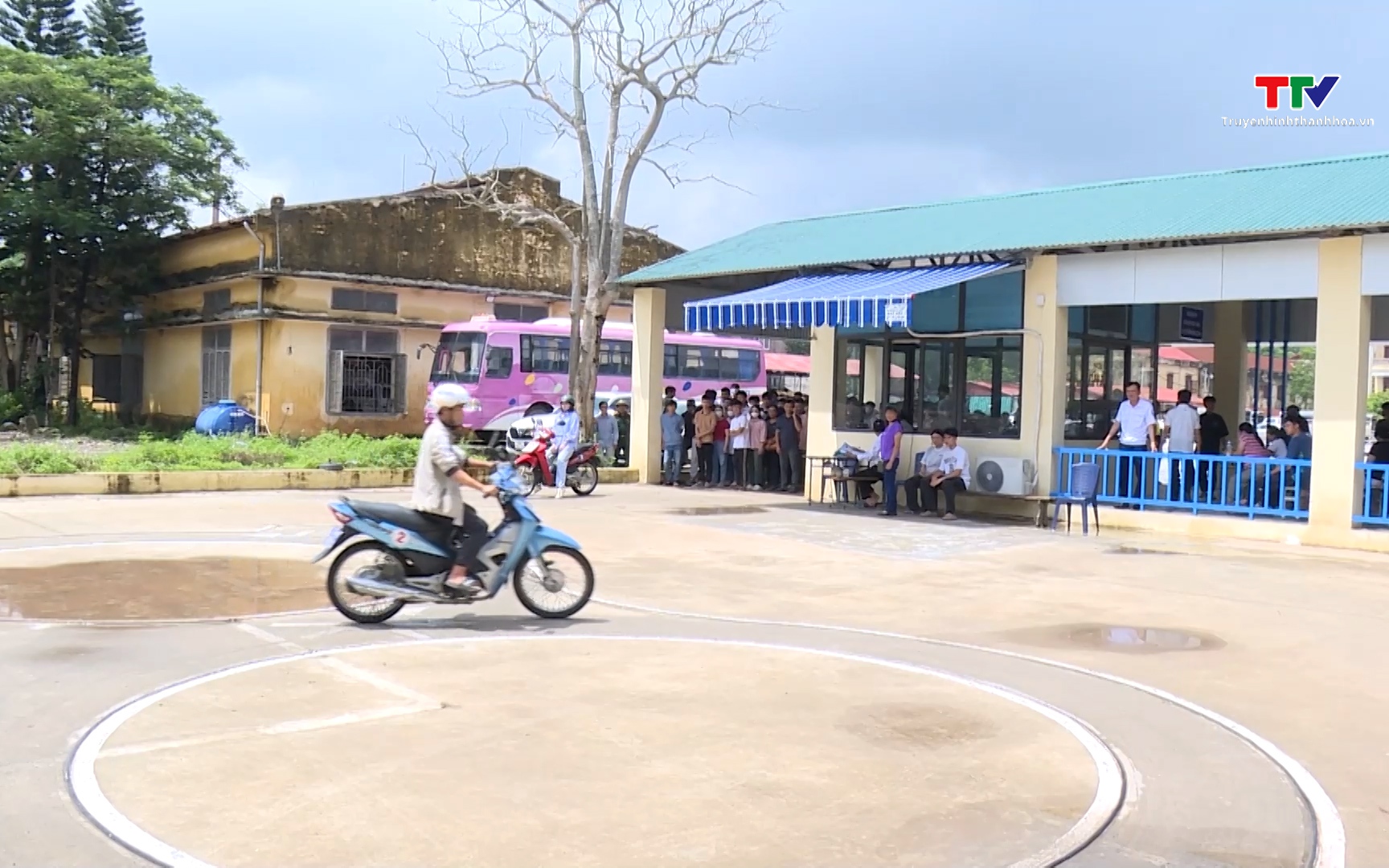 Siết chặt c&ocirc;ng t&aacute;c s&aacute;t hạch l&aacute;i xe, x&acirc;y dựng giao th&ocirc;ng an to&agrave;n