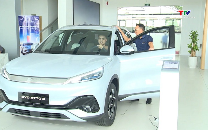 Ô tô điện được áp dụng lệ phí trước bạ lần đầu 0% đến hết năm 2030- Ảnh 1. Đề xuất gia hạn thuế tiêu thụ đặc biệt ưu đãi với ô tô điện đến 2030