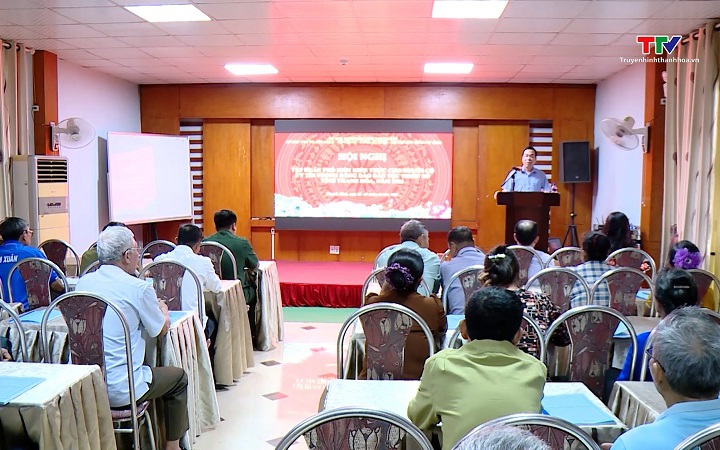 Tập huấn, phổ biến kiến thức cho người c&oacute; uy t&iacute;n trong đồng b&agrave;o d&acirc;n tộc thiểu số tỉnh Thanh H&oacute;a