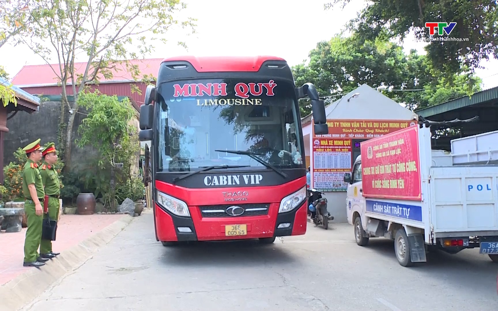 C&ocirc;ng an c&aacute;c x&atilde; tăng cường c&aacute;c giải ph&aacute;p đảm bảo trật tự an to&agrave;n giao th&ocirc;ng