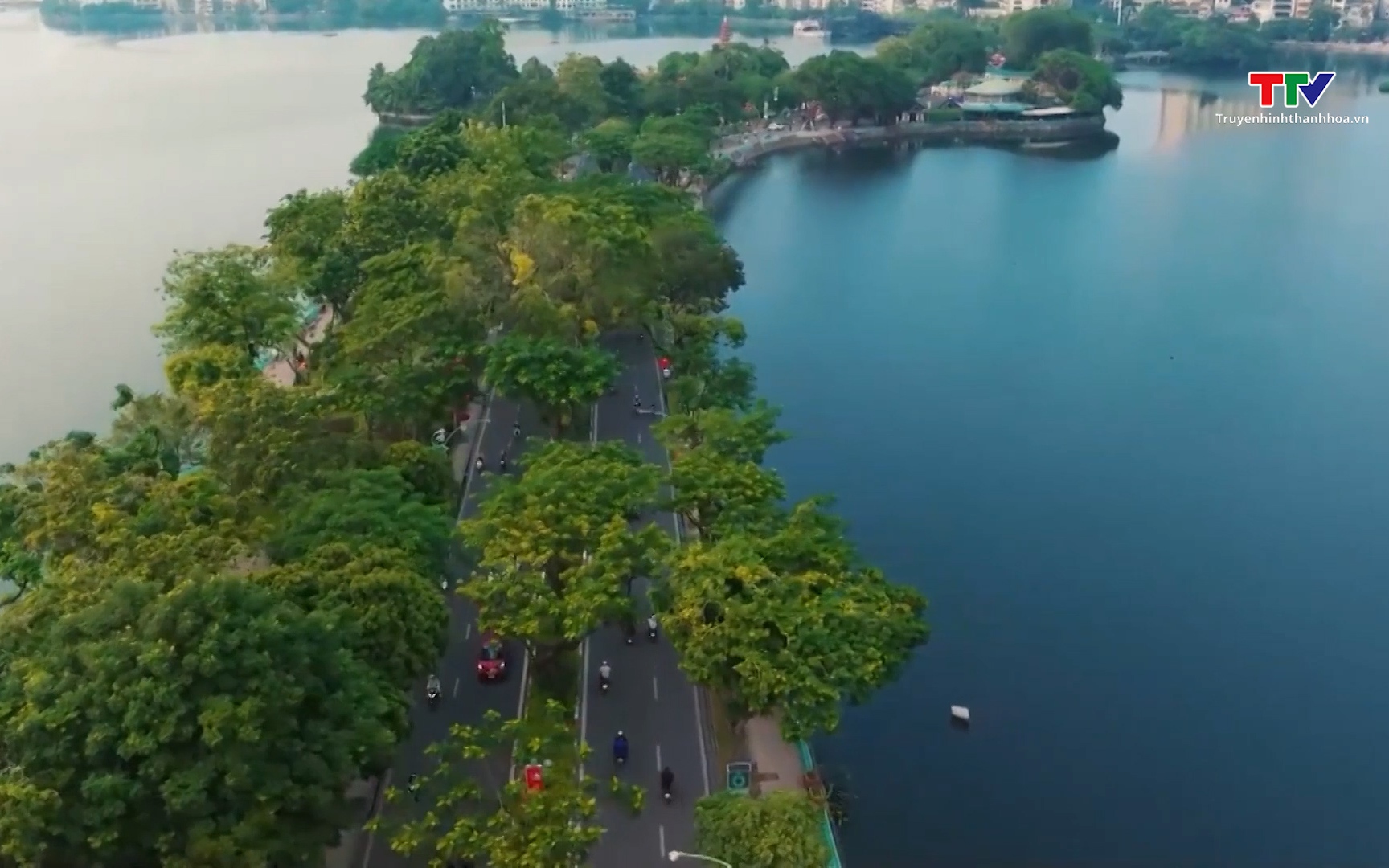 Hà Nội vào top thành phố nhiều sắc màu nhất thế giới- Ảnh 1. Hà Nội sẽ đón liên tiếp hai đoàn famtrip quốc tế trong tháng 5