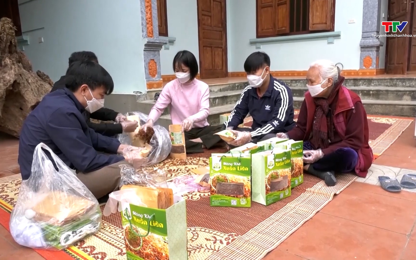 Thanh Hoá khẳng định vị thế trên bản đồ du lịch quốc gia- Ảnh 1. Phát triển sản phẩm du lịch địa phương tại khu bảo tồn thiên nhiên Xuân Liên