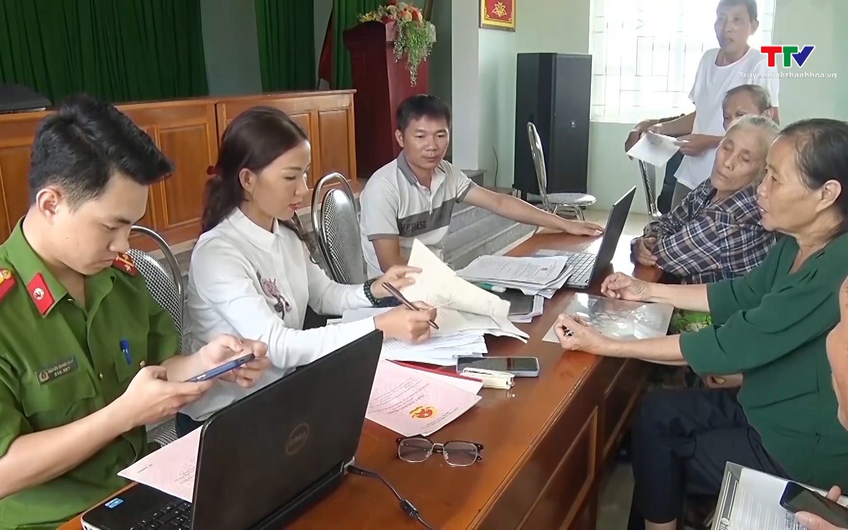 Triển khai cơ chế đặc thù để xử lý vi phạm pháp luật về đất đai - Ảnh 1.