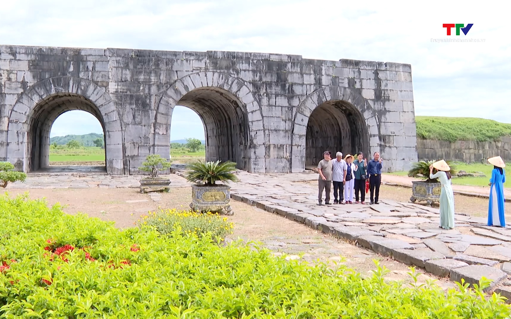 Potala &ndash; Nơi lưu giữ tinh hoa Phật gi&aacute;o T&acirc;y Tạng - Ảnh 1.