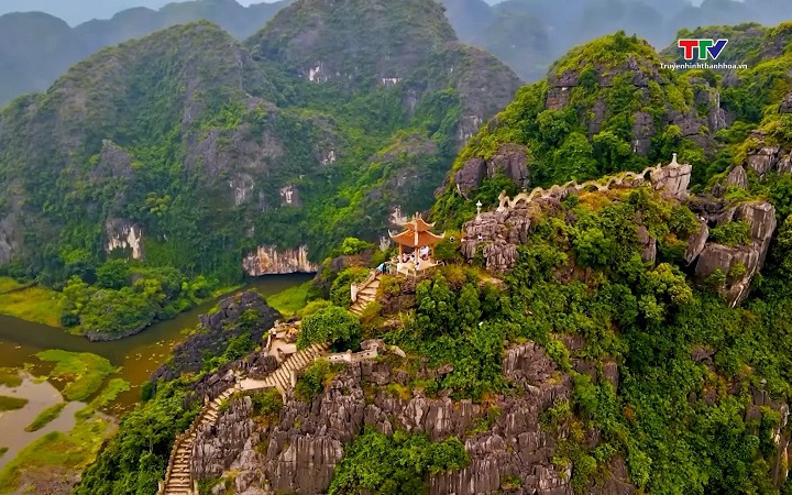 Việt Nam có 2 đại diện lọt top 10 khách sạn tốt nhất thế giới - Ảnh 1.