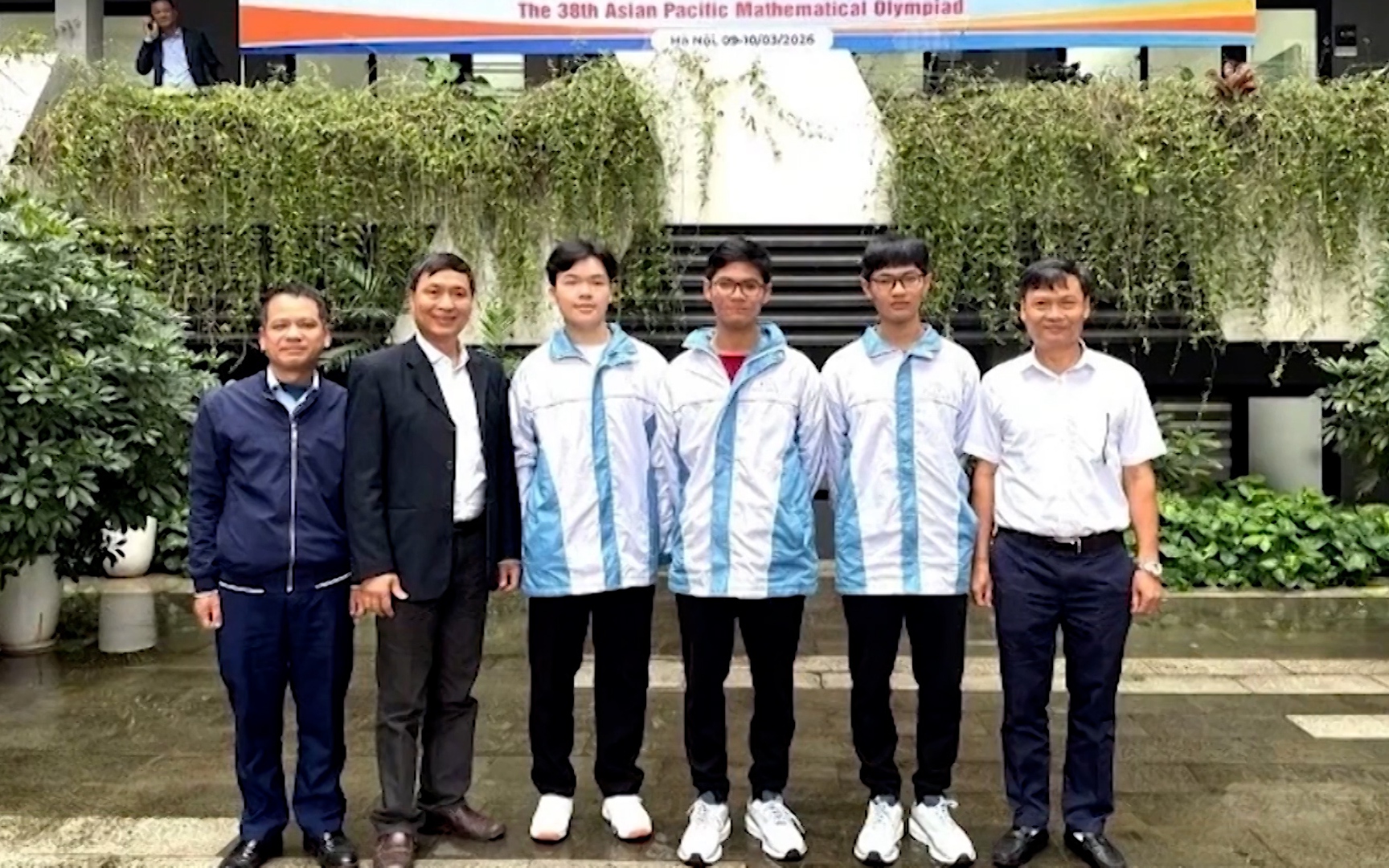 Khen thưởng học sinh đoạt thành tích tại Kỳ thi Olympic Toán châu Á - Thái Bình Dương- Ảnh 1. Thanh Hóa có 1 học sinh đạt Huy chương đồng tại Olympic Toán học châu Á - Thái Bình Dương 2026