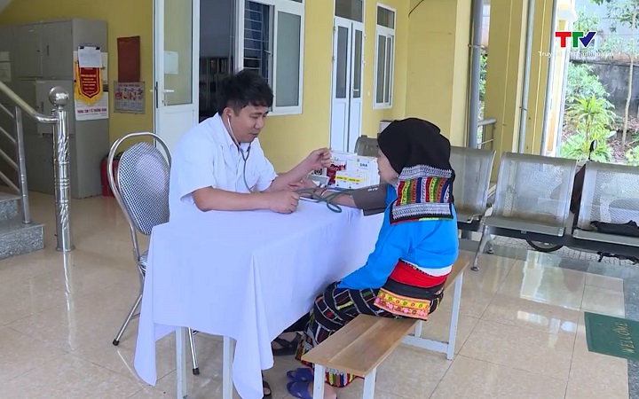 Tăng cường chăm s&oacute;c sức khỏe người d&acirc;n miền n&uacute;i - Ảnh 1.